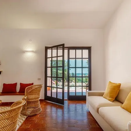 Lentischio A Pochi Passi Dal Mare Cristallino Di Solanas Villa *